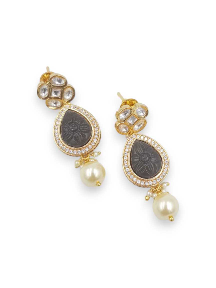boutique-earring-ERBQ22268GYHG