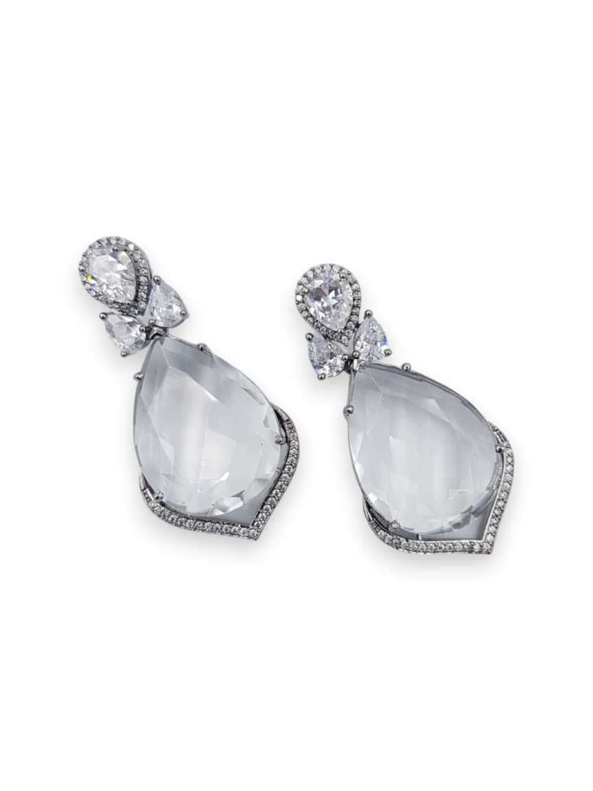 boutique-earring-ERBQ22287CLVC