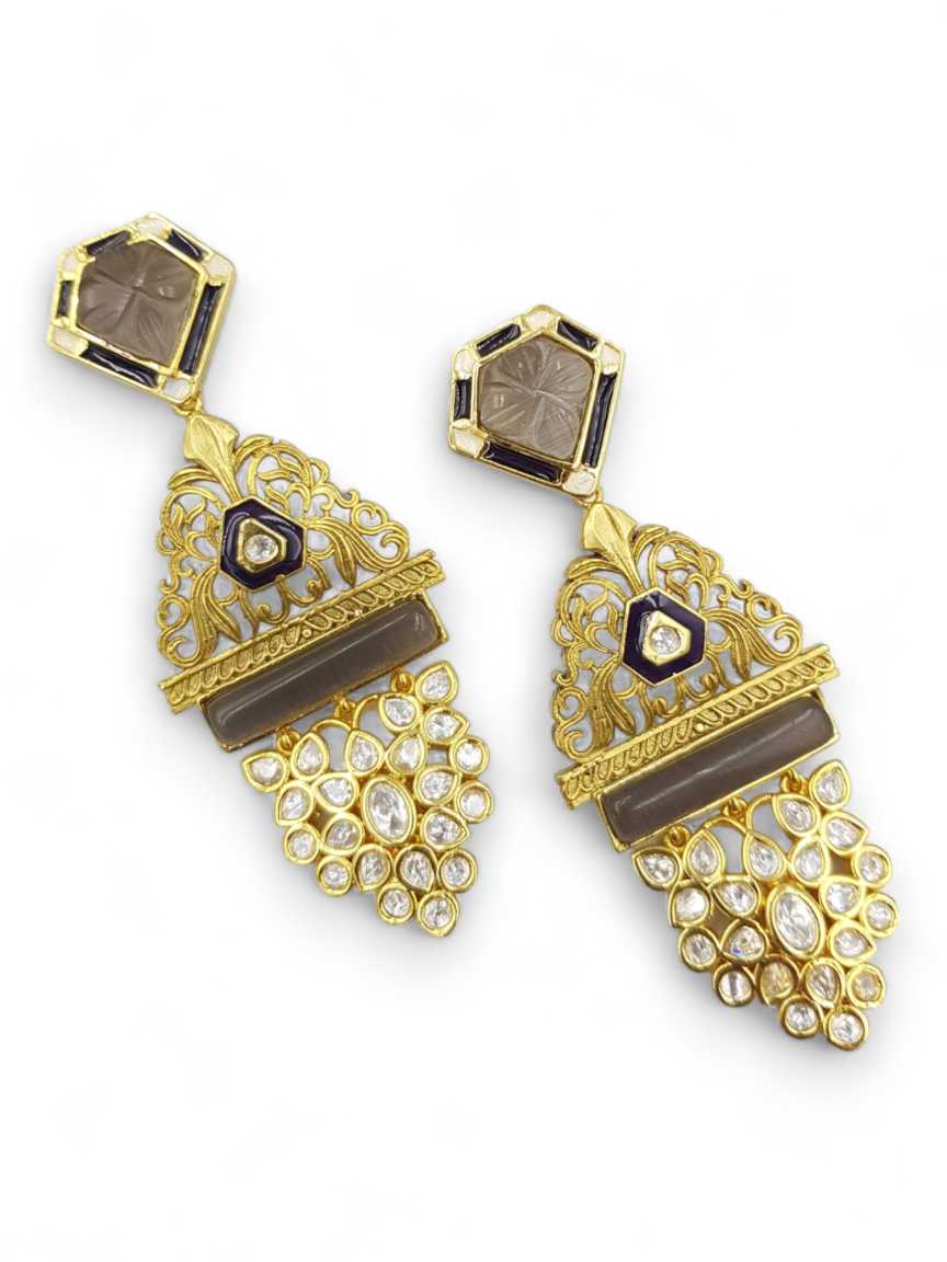 boutique-earring-ERBQ22306GYHG