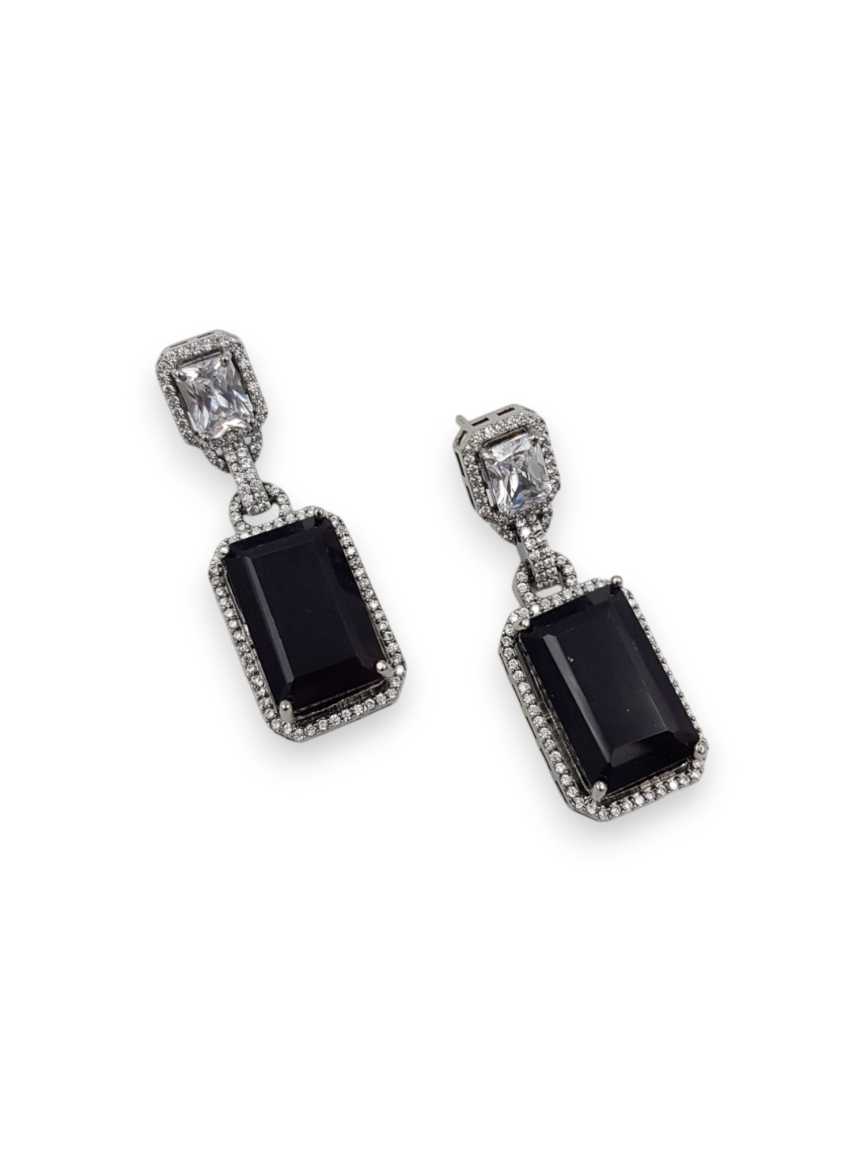 EARRING in BOUTIQUE Style | Design - 22315