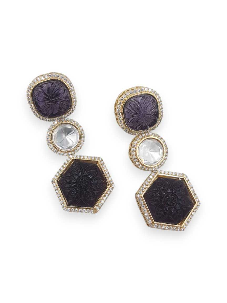 EARRING in BOUTIQUE Style | Design - 22680