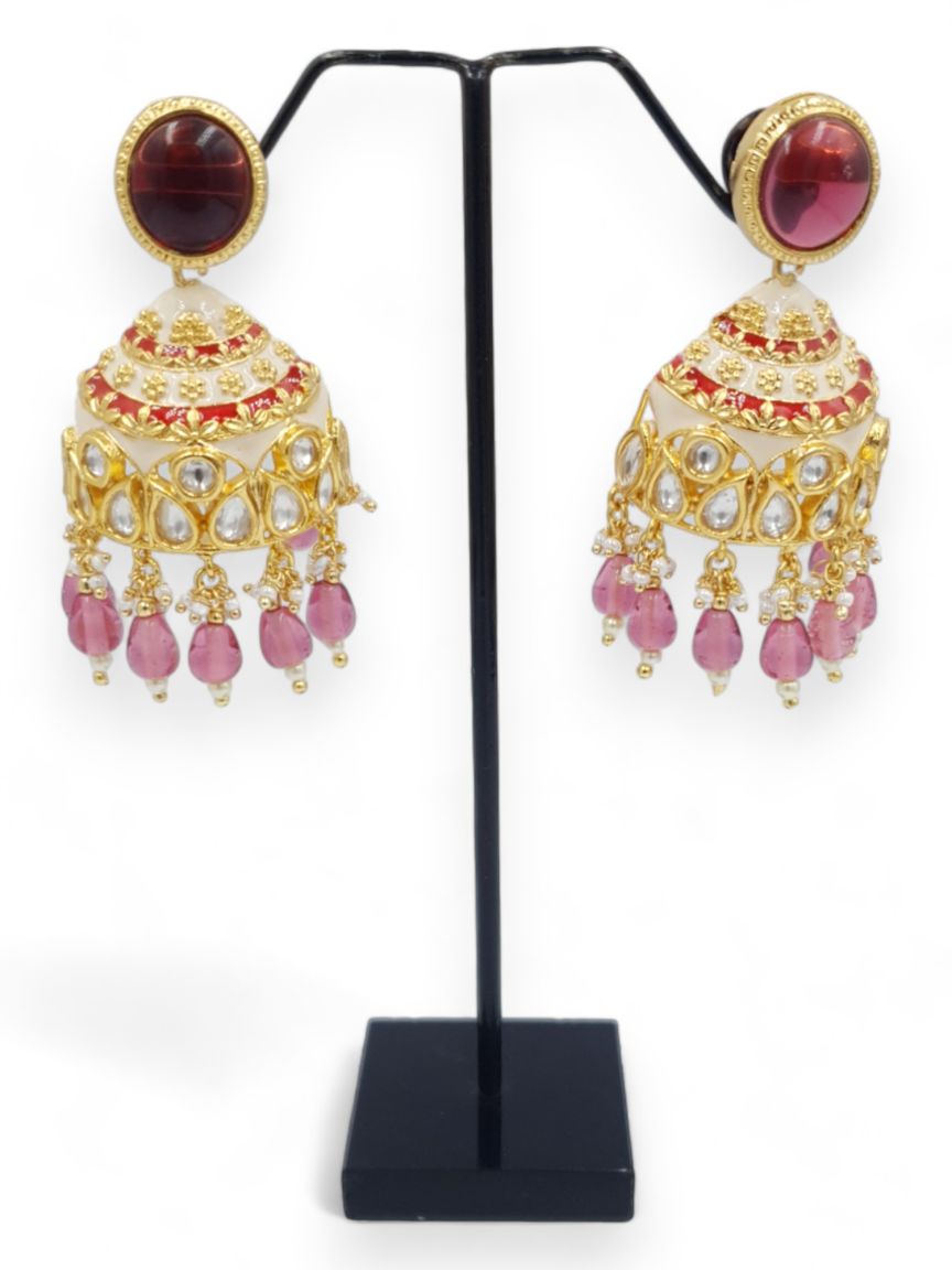 boutique-earring-ERBQ23213WHRNHG