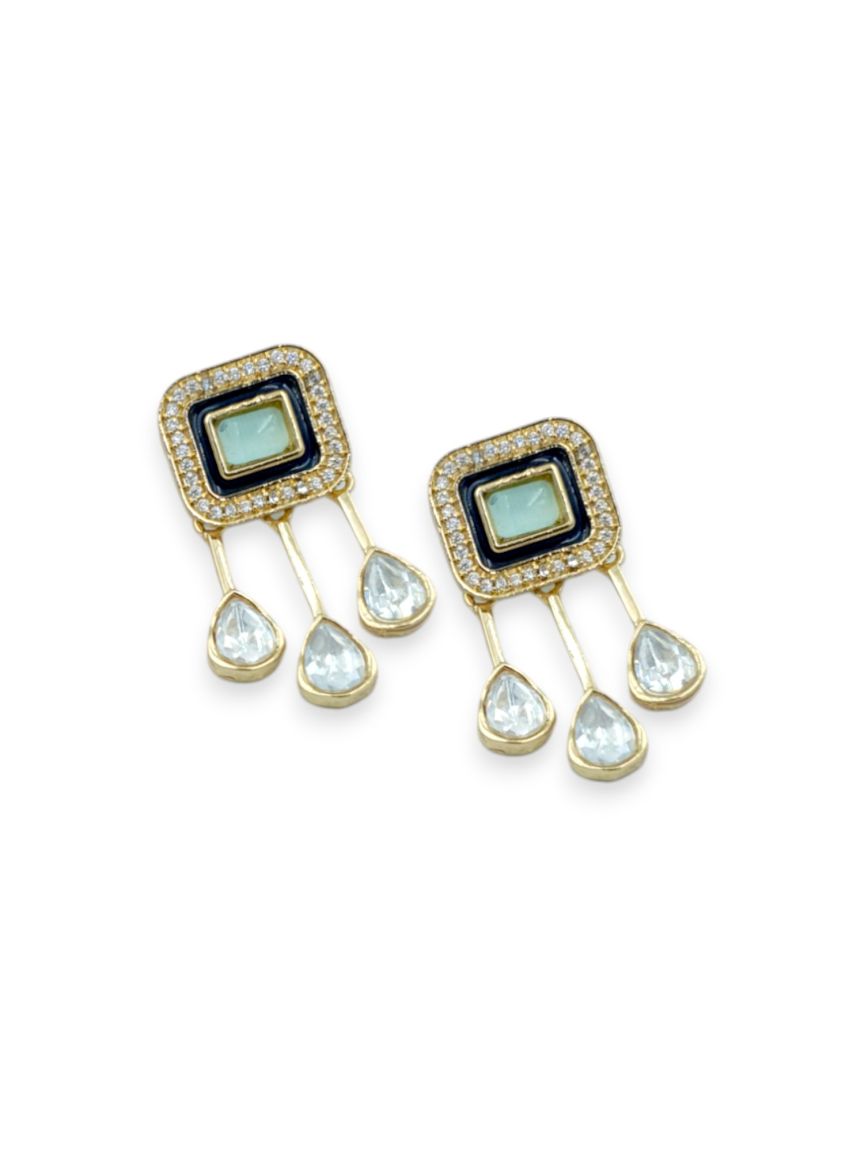 boutique-earring-ERBQ23566GMHG