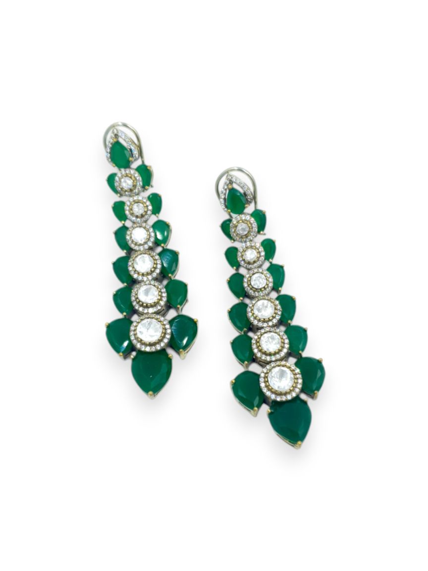 EARRING IN BOUTIQUE STYLE | DESIGN - 23625