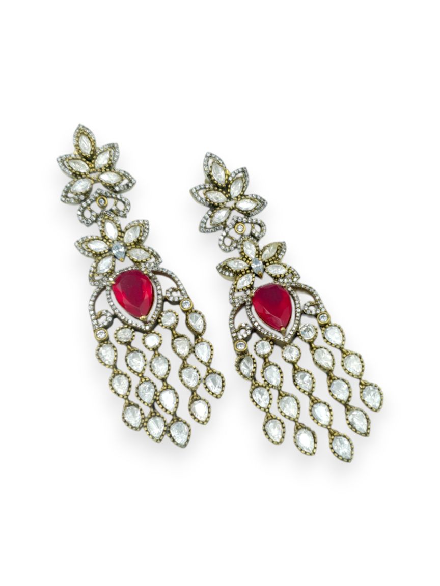EARRING IN BOUTIQUE STYLE | DESIGN - 23633
