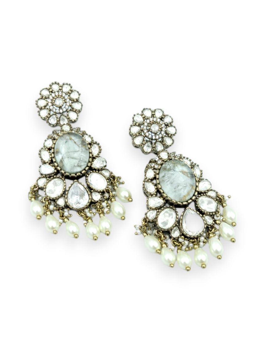 boutique-earring-ERBQ23816WHDG