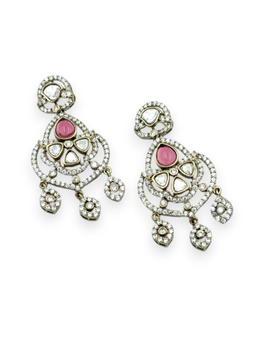 EARRING IN BOUTIQUE STYLE | DESIGN - 23850