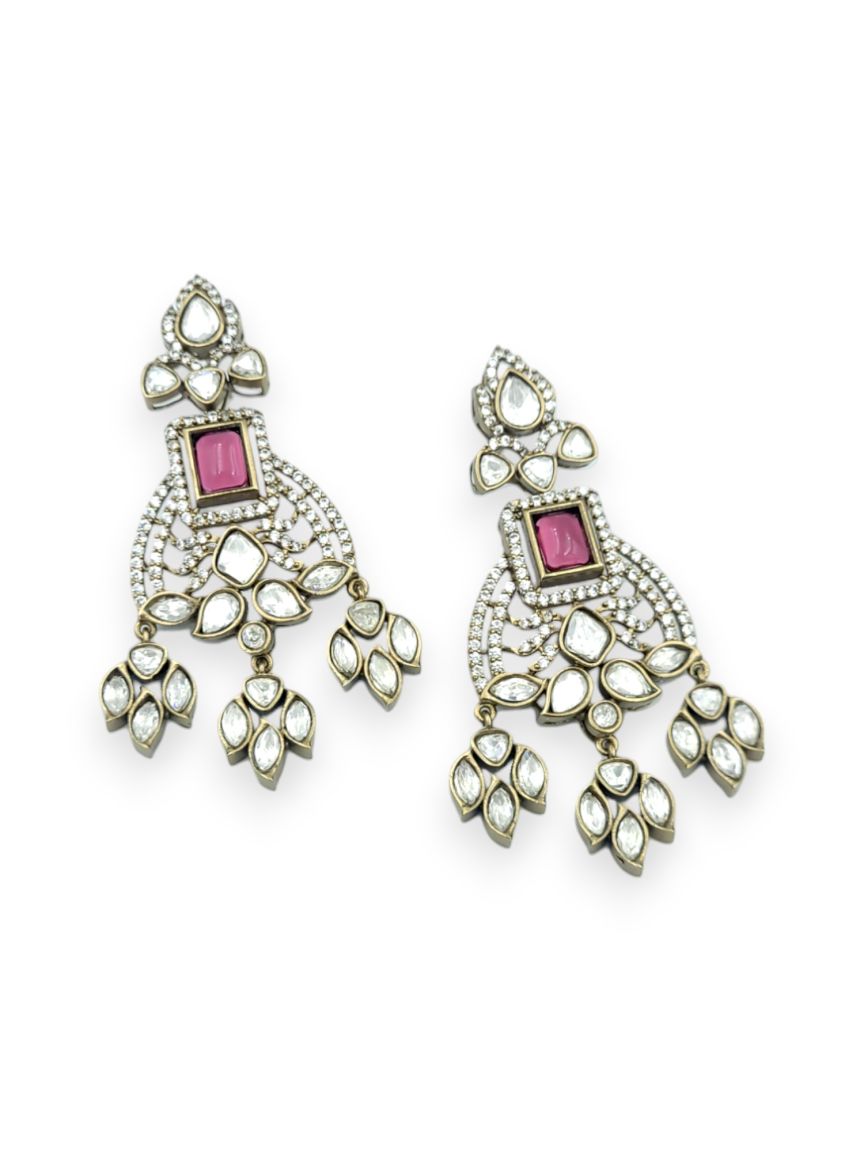 EARRING IN BOUTIQUE STYLE | DESIGN - 23919