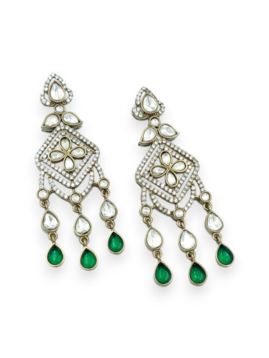 EARRING IN BOUTIQUE STYLE | DESIGN - 23929