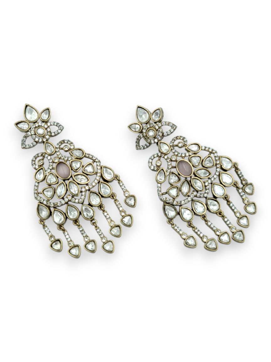 EARRING IN BOUTIQUE STYLE | DESIGN - 24199