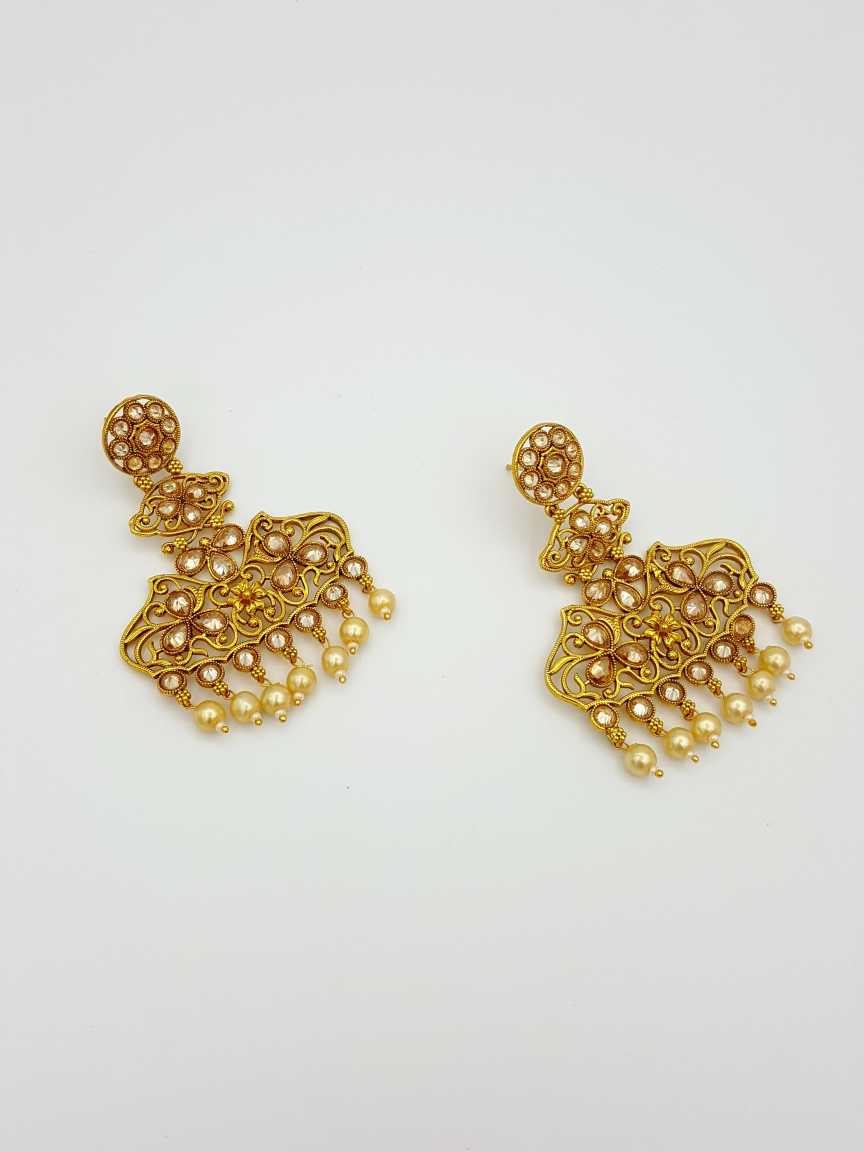 EARRING in CHECKERED POLKI Style | Design - 17549
