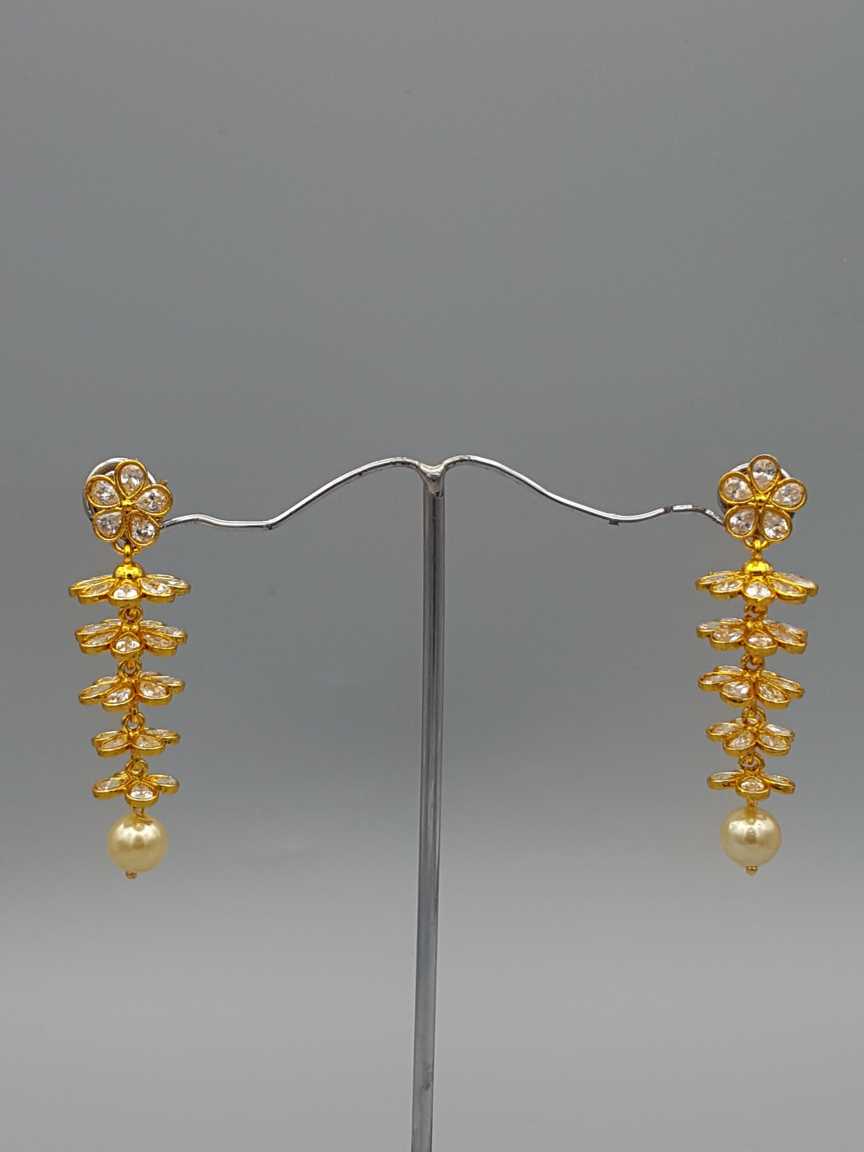 EARRING in CHECKERED POLKI Style | Design - 17681