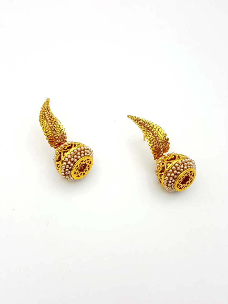 EARRING in CHECKERED POLKI Style | Design - 17780