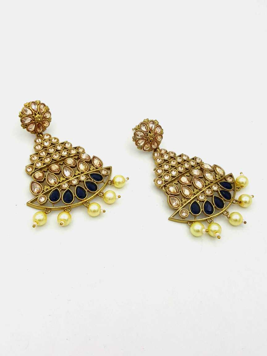 EARRING in CHECKERED POLKI Style | Design - 18429