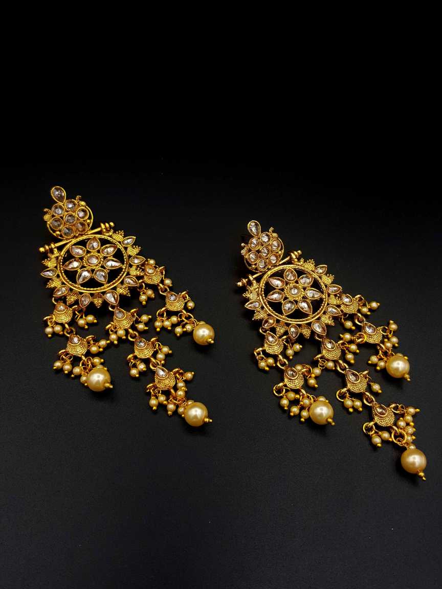 EARRING in CHECKERED POLKI Style | Design - 18536