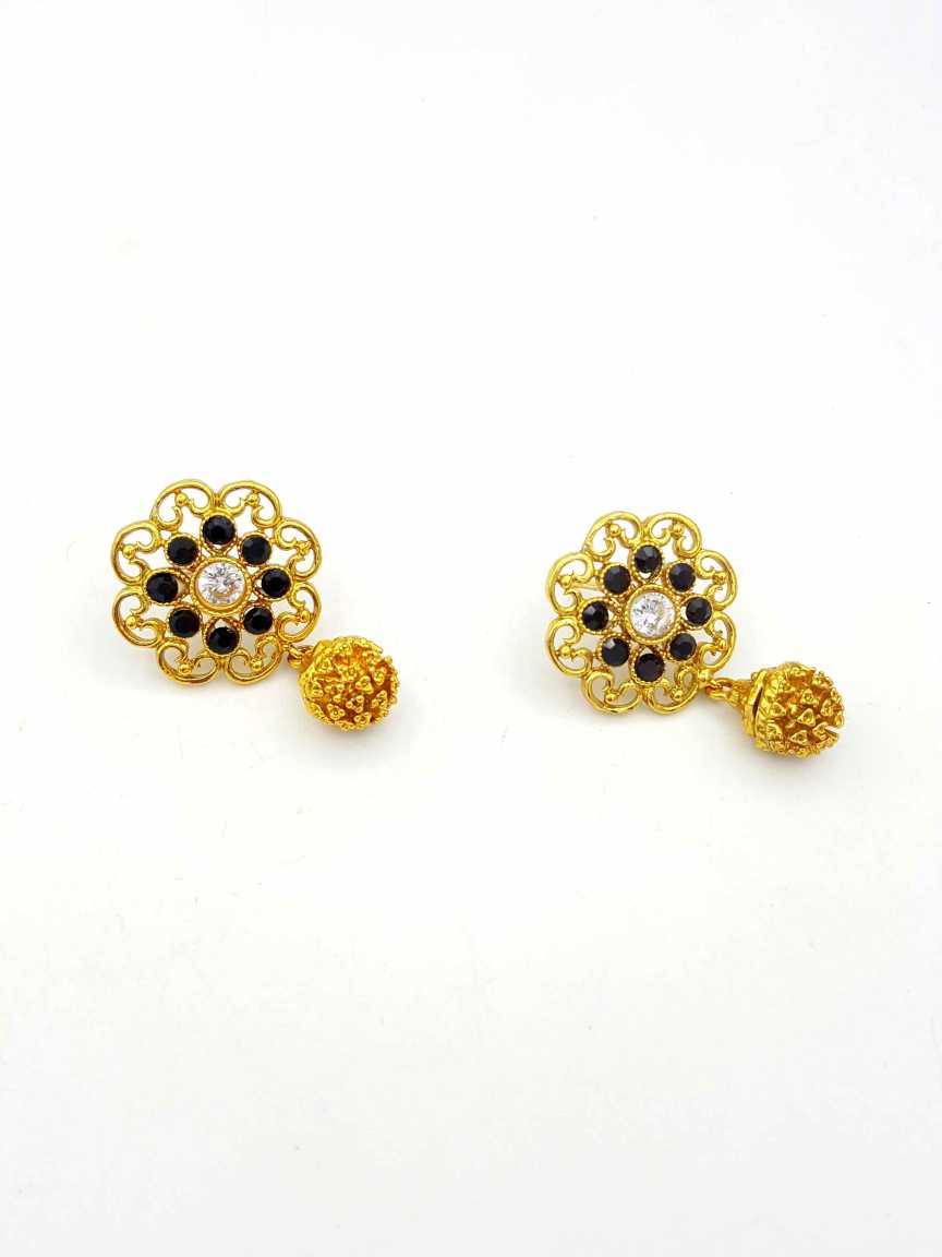 EARRING in CHECKERED POLKI Style | Design - 18888