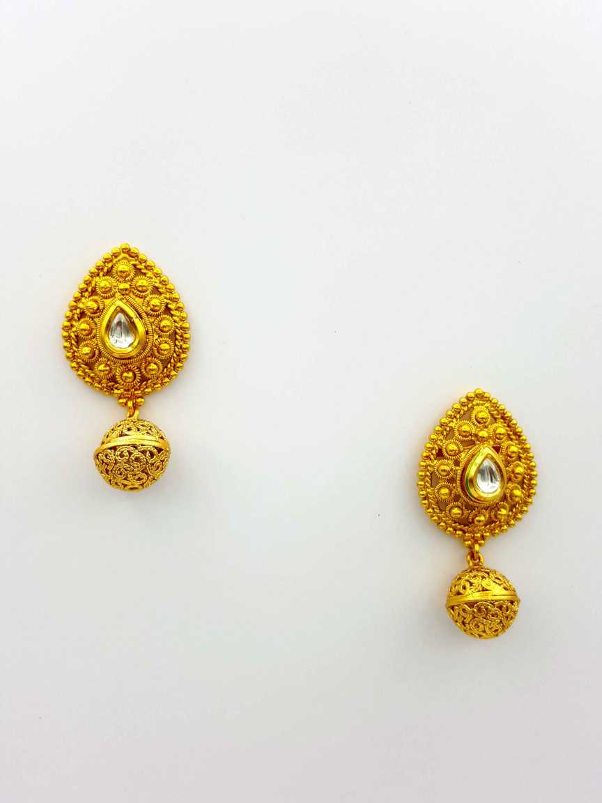 EARRING in CHECKERED POLKI Style | Design - 18894