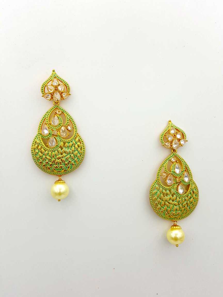 EARRING in CHECKERED POLKI Style | Design - 19060