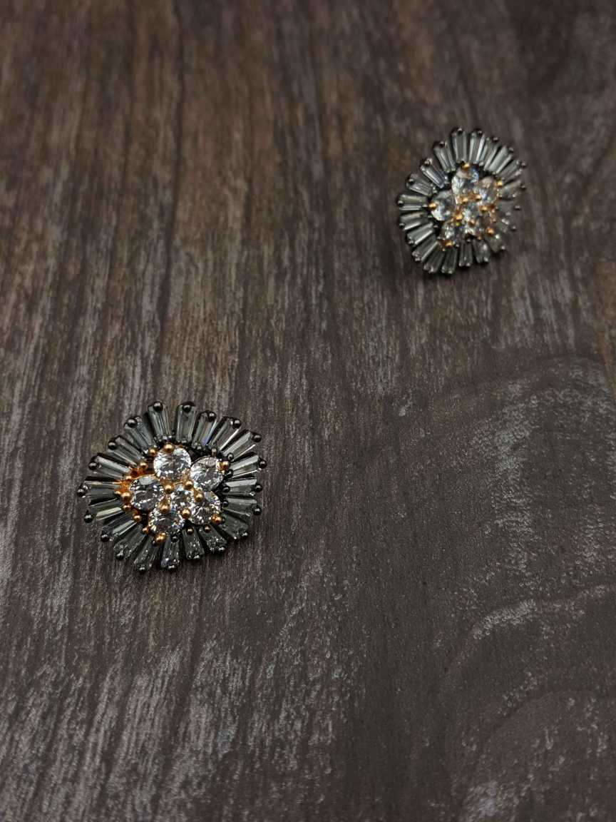 EARRING in CZ AD AMERICAN DIAMOND Style | Design - 20389