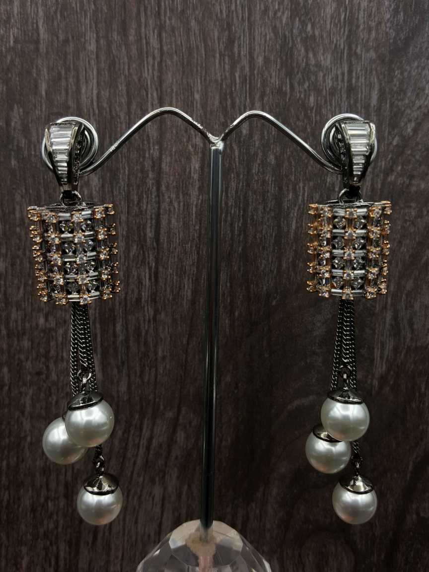 EARRING in CZ AD AMERICAN DIAMOND Style | Design - 20396