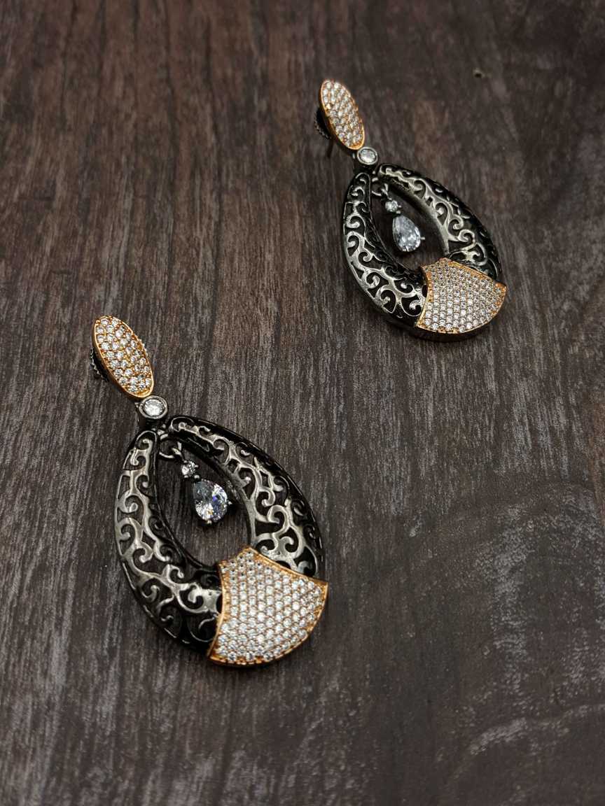 EARRING in CZ AD AMERICAN DIAMOND Style | Design - 20399