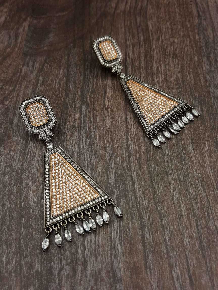 EARRING in CZ AD AMERICAN DIAMOND Style | Design - 20413