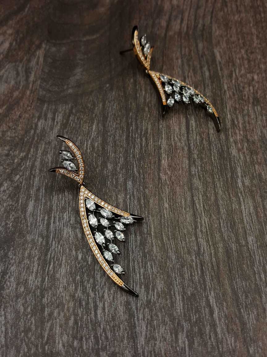 EARRING in CZ AD AMERICAN DIAMOND Style | Design - 20453