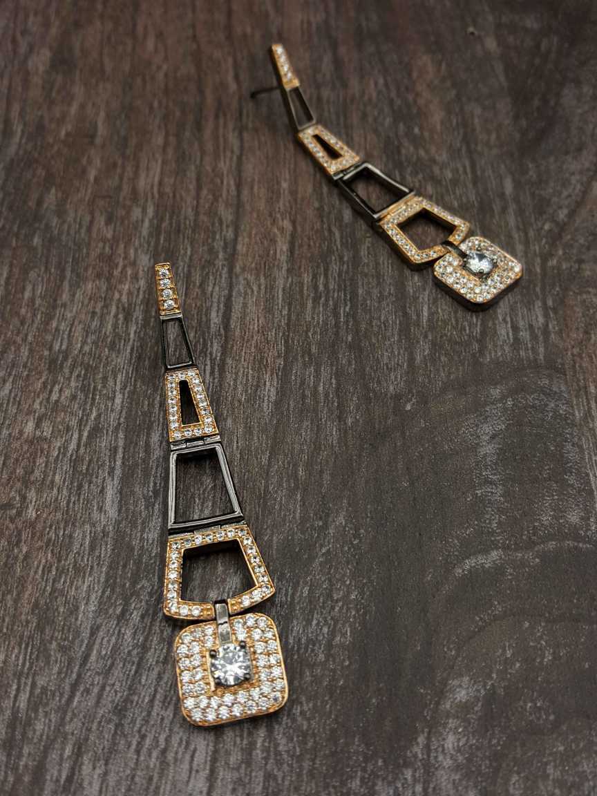 EARRING in CZ AD AMERICAN DIAMOND Style | Design - 20454