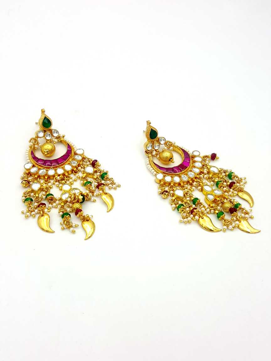 kundan-earring-ERKU17902GNRNHG