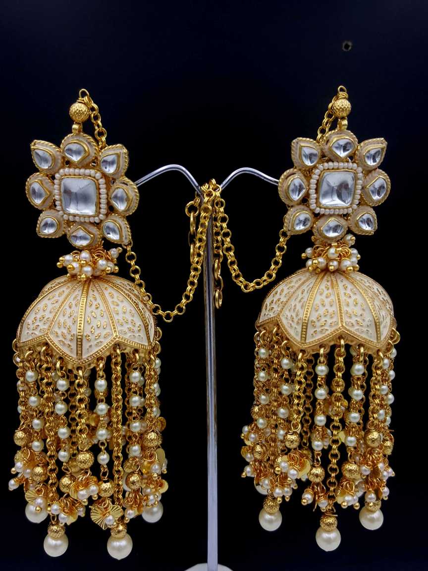 kundan-earring-ERKU17959WHHG