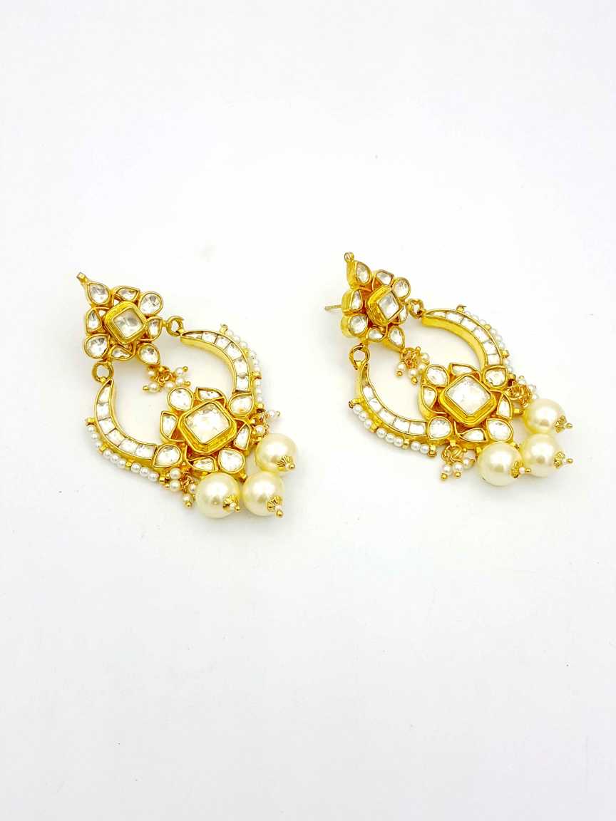 kundan-earring-ERKU18244TZHG