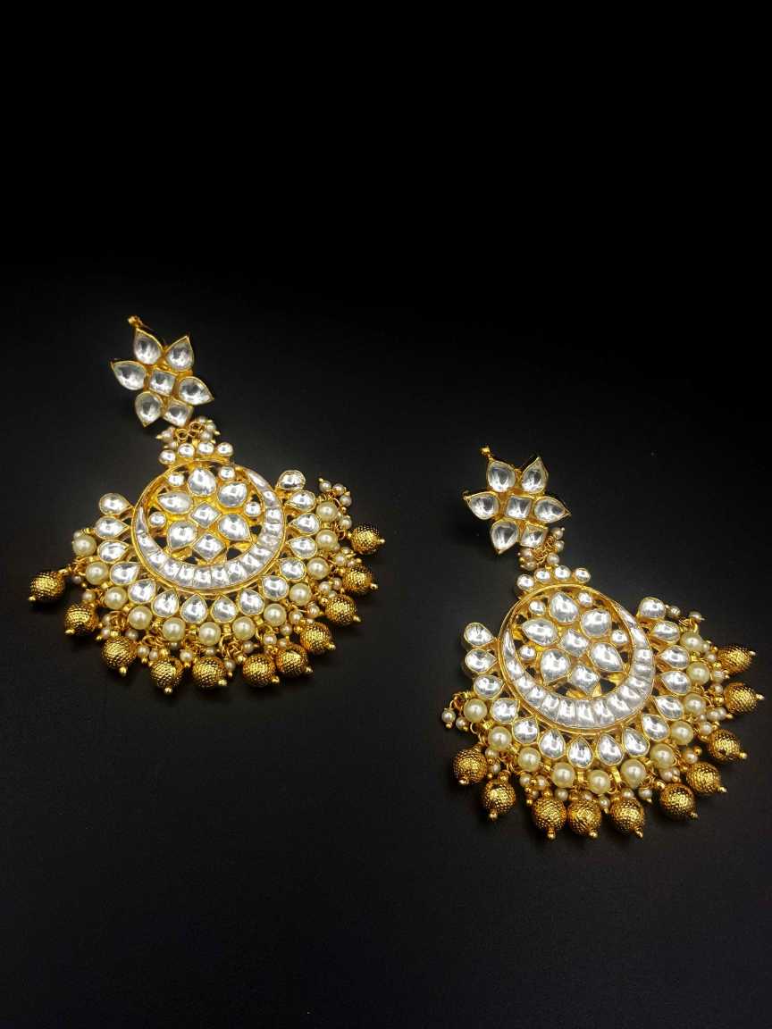 kundan-earring-ERKU18566CLGDHG