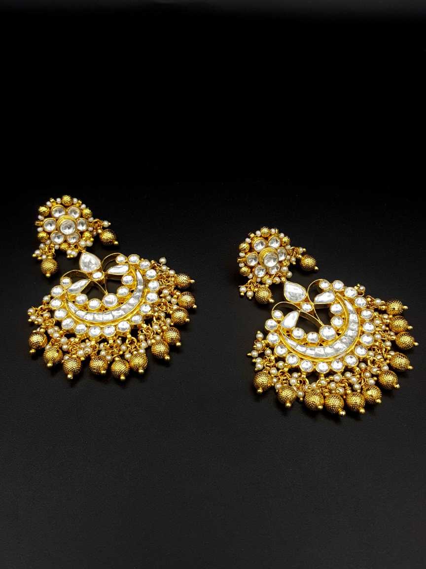 kundan-earring-ERKU18645CLGDHG