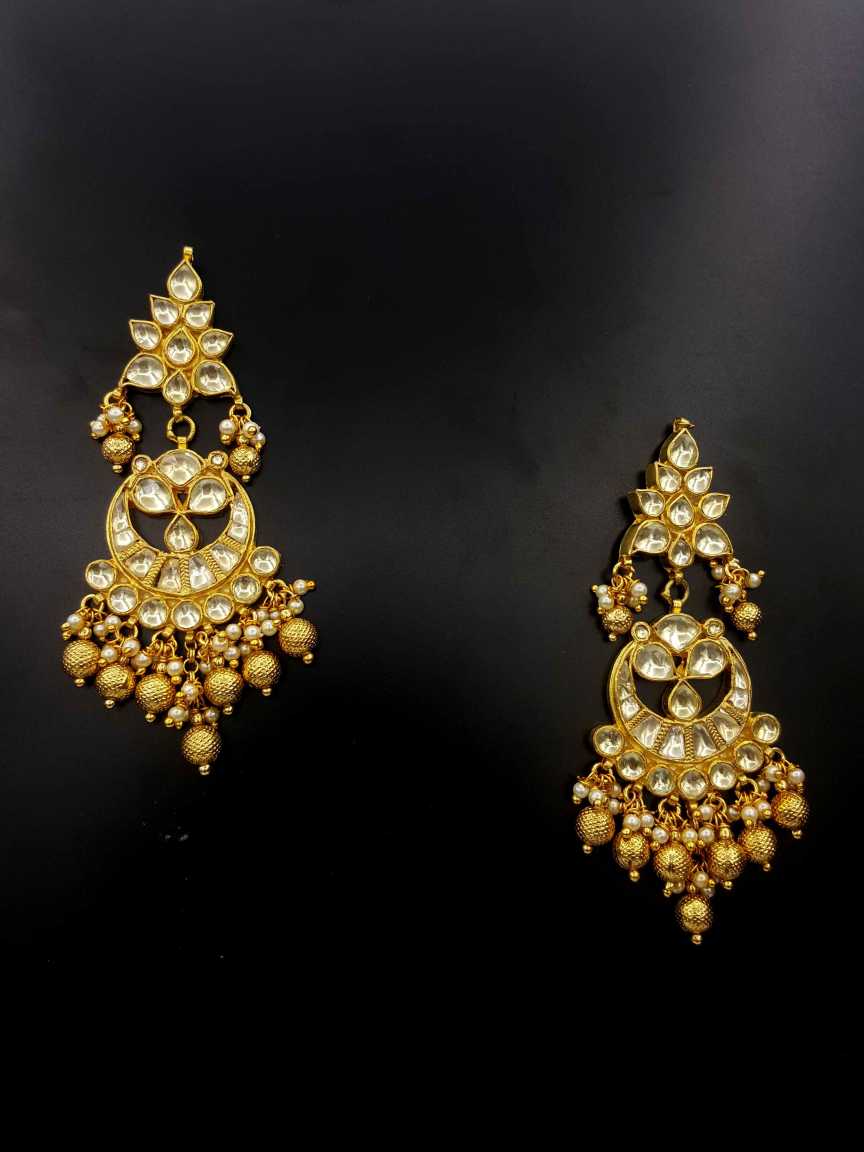 kundan-earring-ERKU19064TZHG
