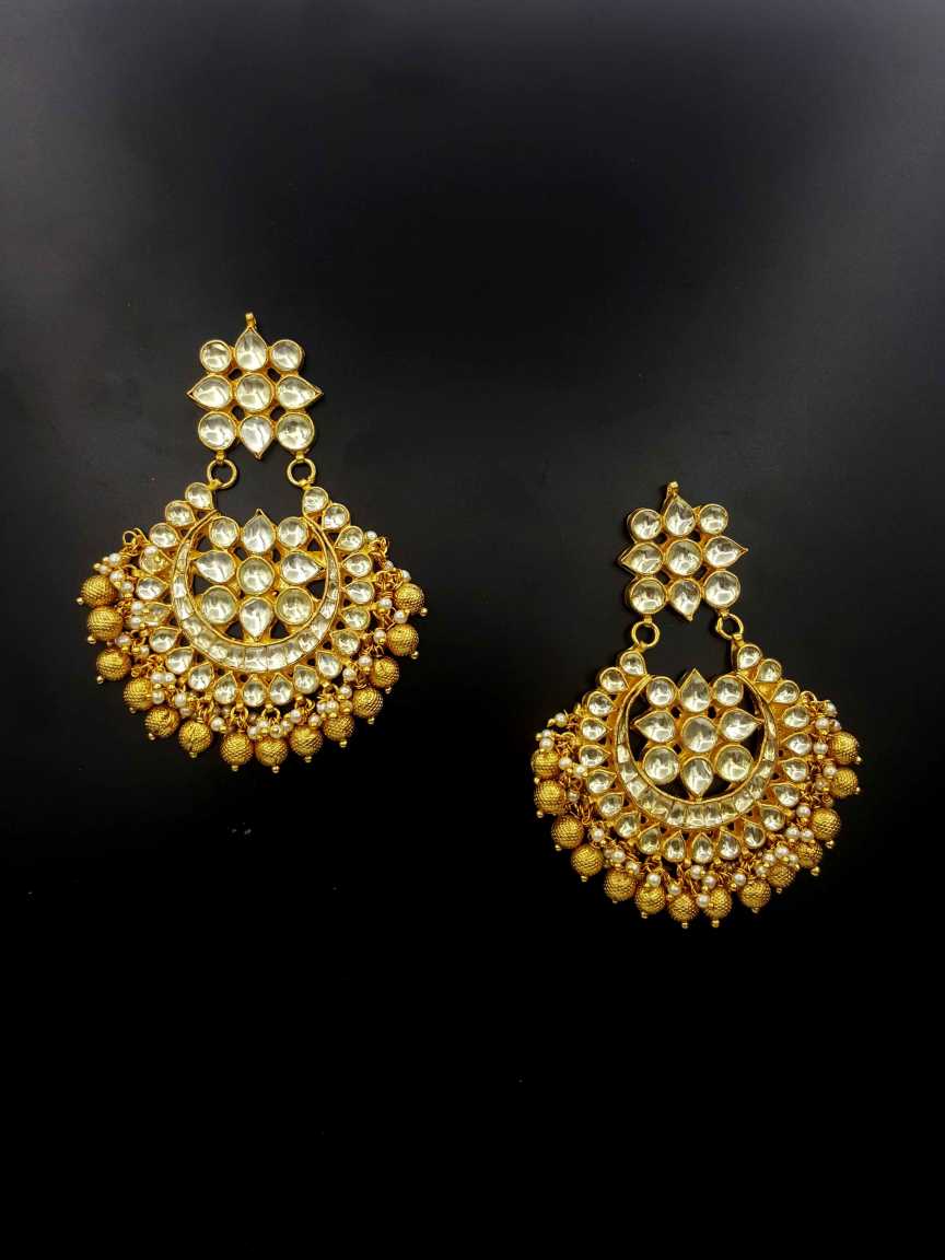kundan-earring-ERKU19068TZGDHG