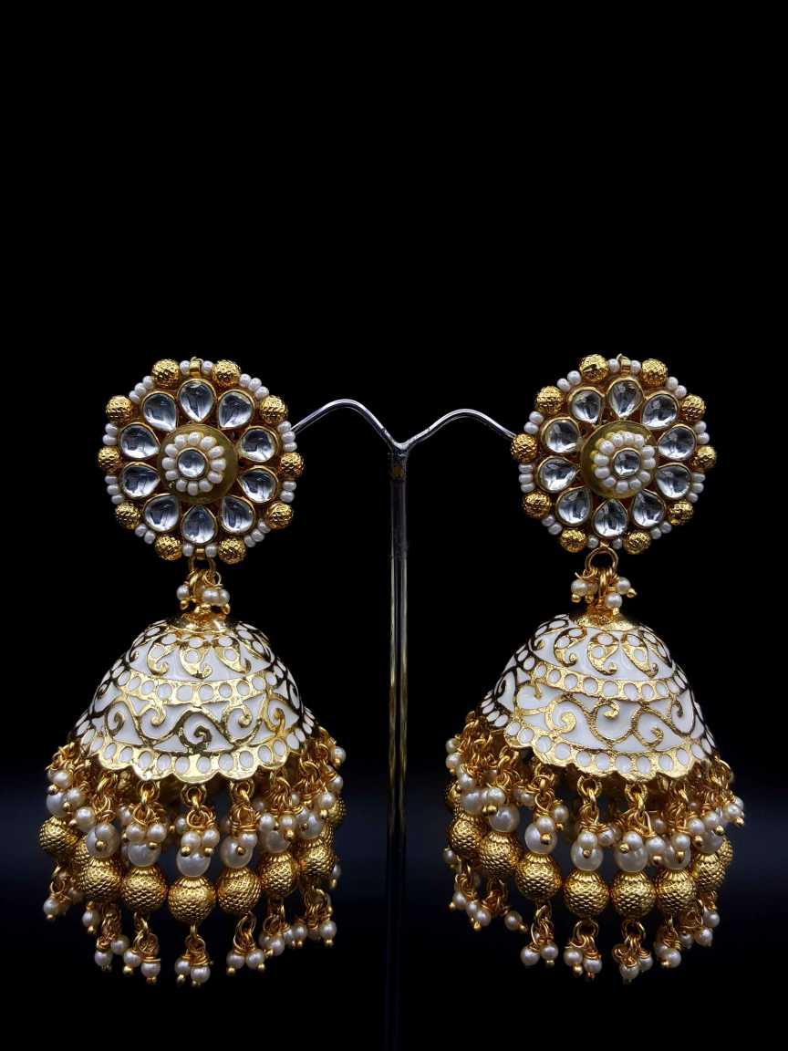 kundan-earring-ERKU19442WHHG