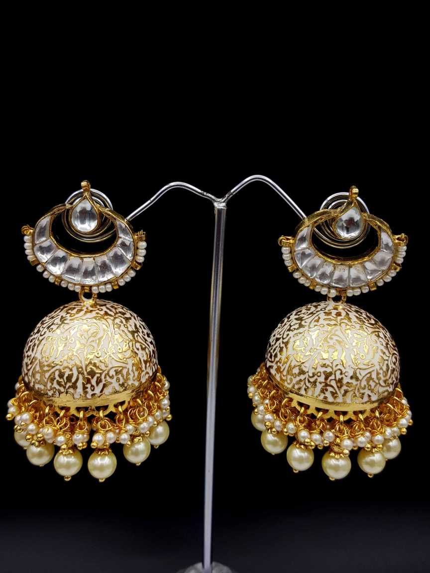 kundan-earring-ERKU19763WHHG