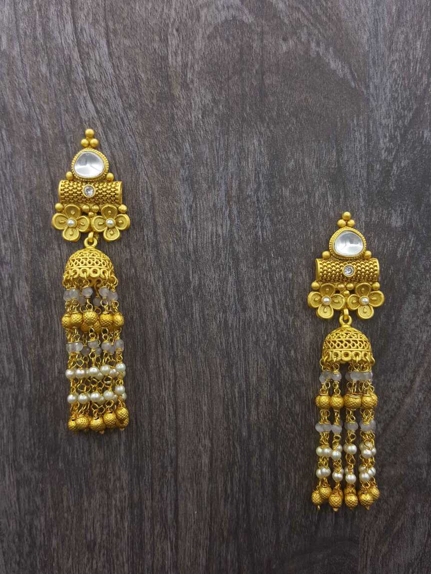 kundan-earring-ERKU20268GYGT