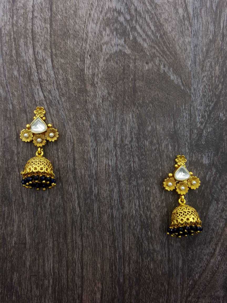 kundan-earring-ERKU20506BLGT