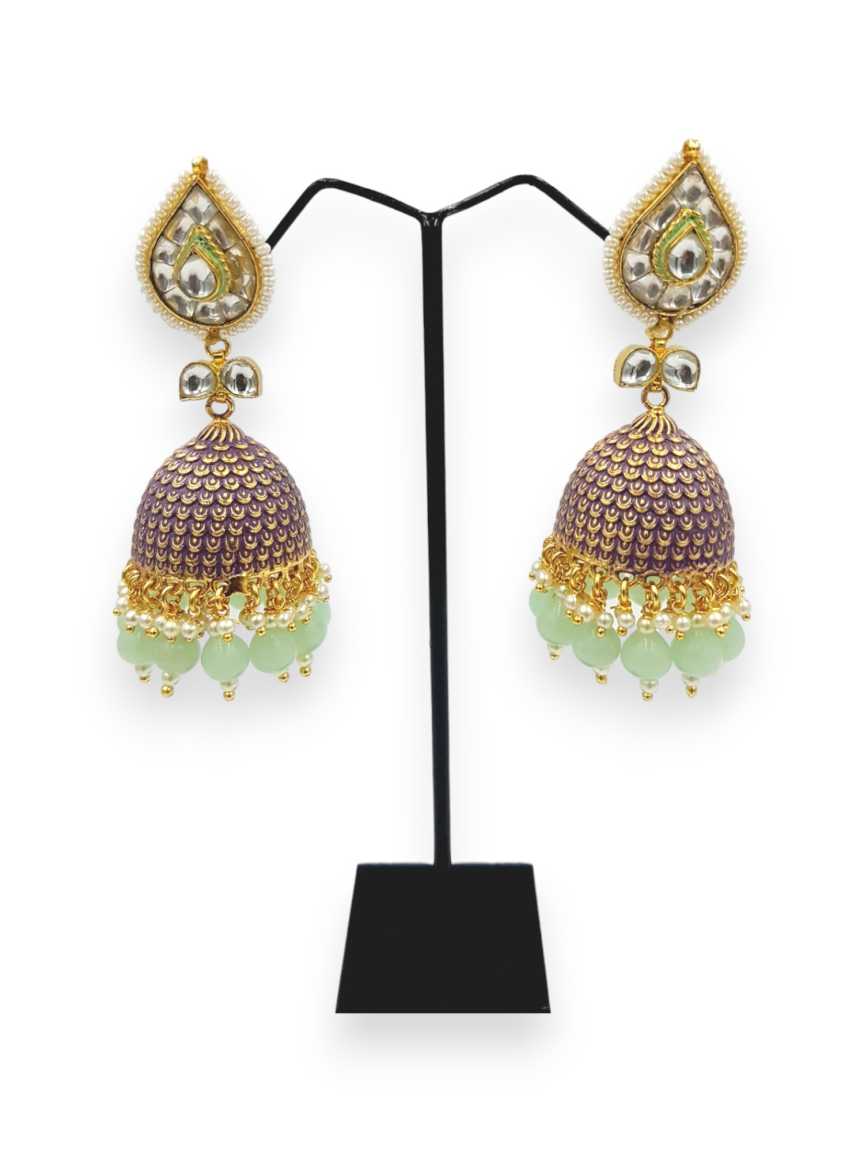 kundan-earring-ERKU22520PRGMHG