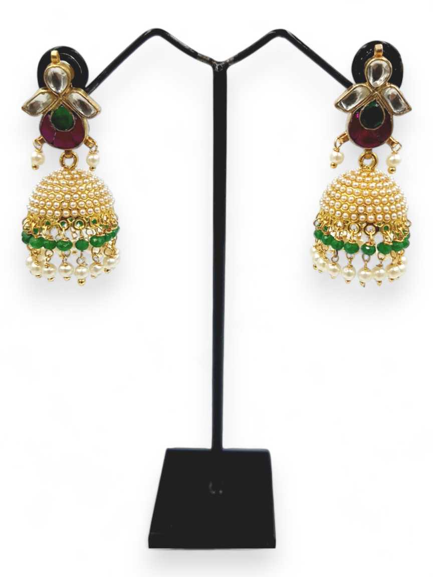 kundan-earring-ERKU22550RNGNHG