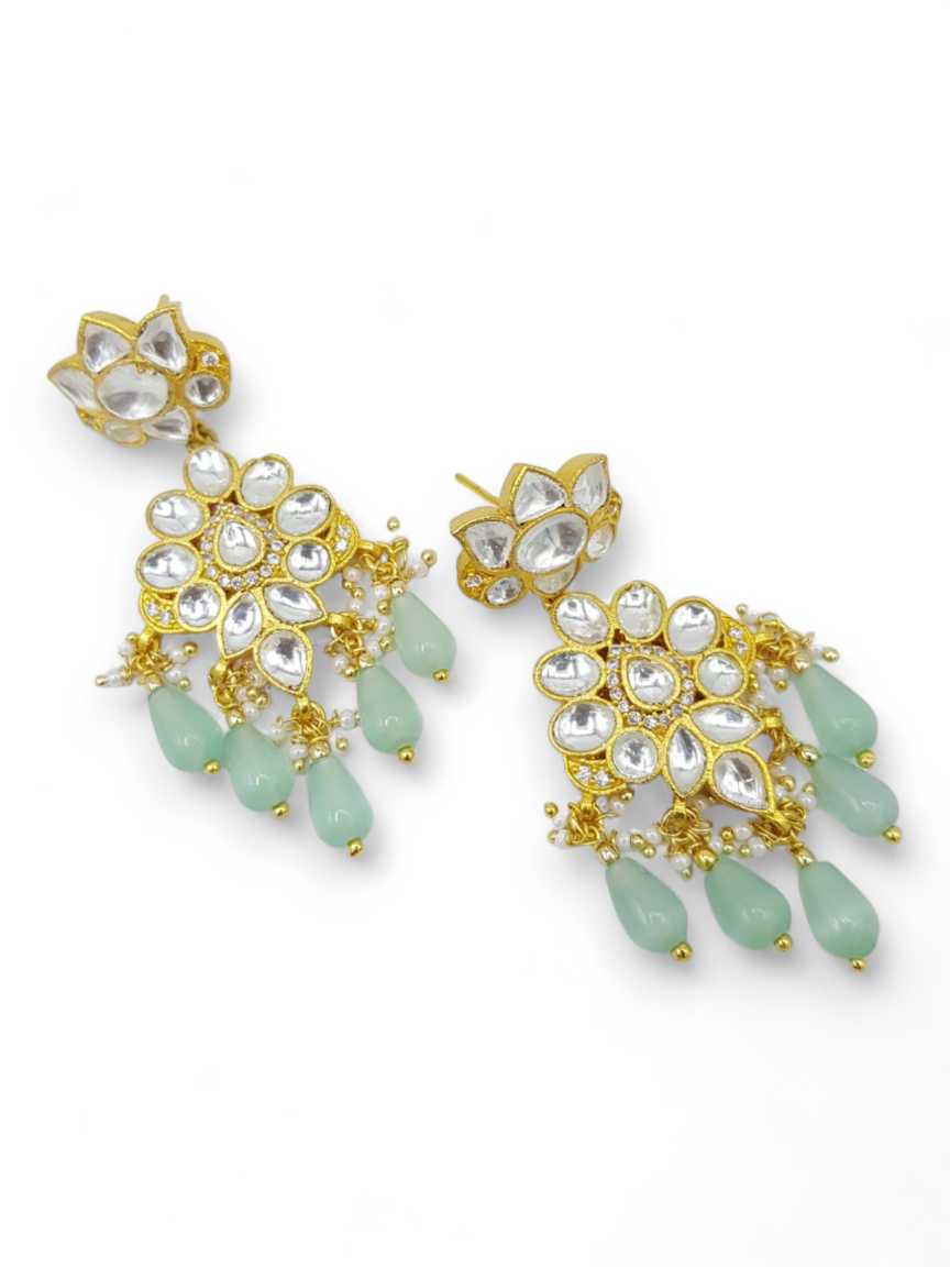 kundan-earring-ERKU23078CLGMHG