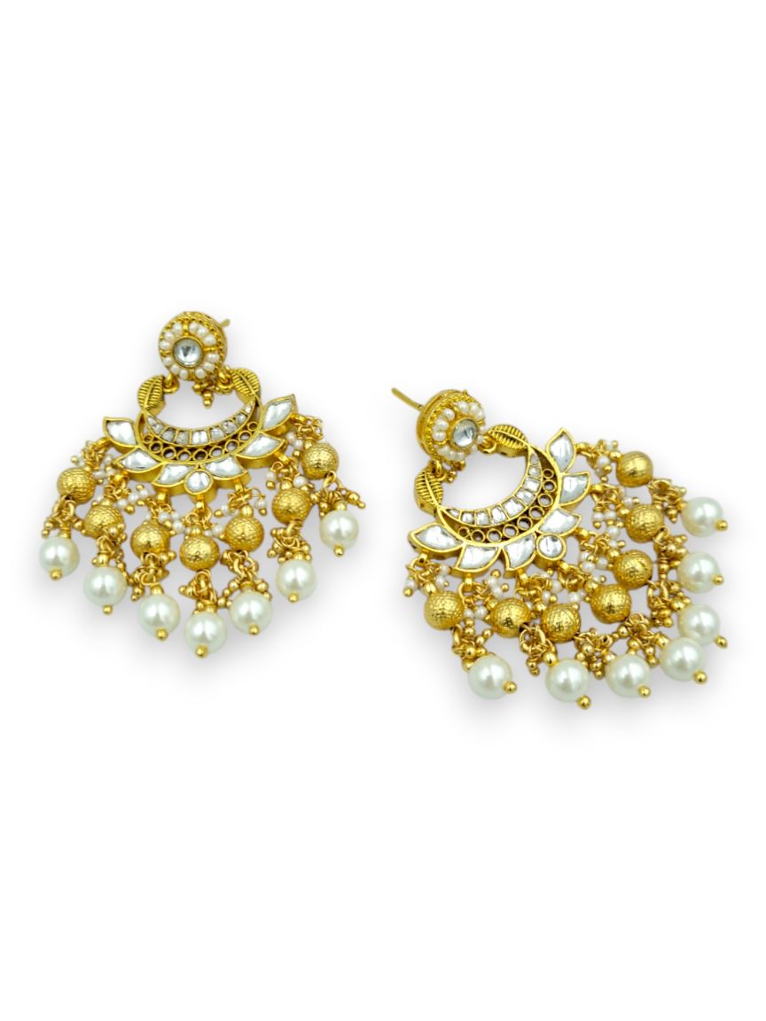 EARRING IN JADAU KUNDAN STYLE | DESIGN - 24049