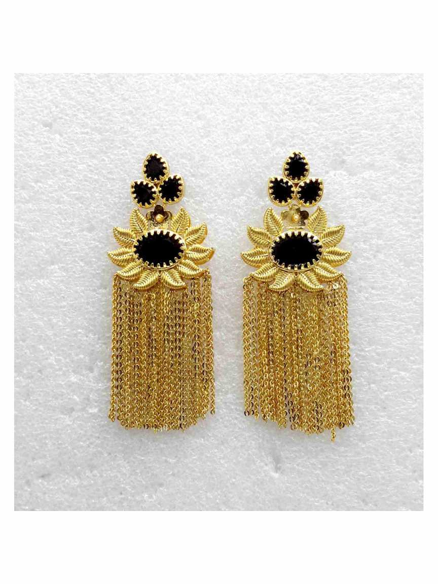 EARRING in TRADITIONAL RAJWADI Style | Design - 13726