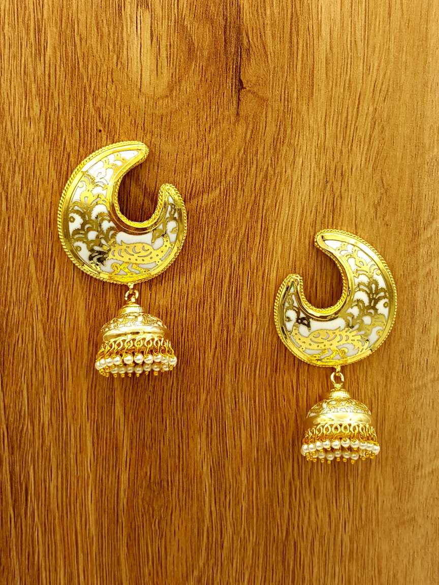 theva-earring-ERTV18805WHHG