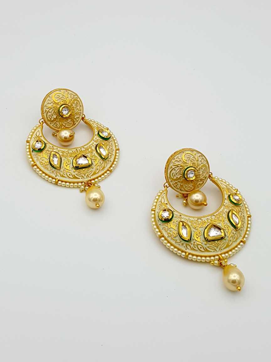 vilandi-earring-ERVL17543WHHG