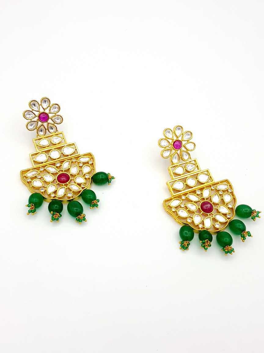 EARRING in VILANDI KUNDAN Style | Design - 17675