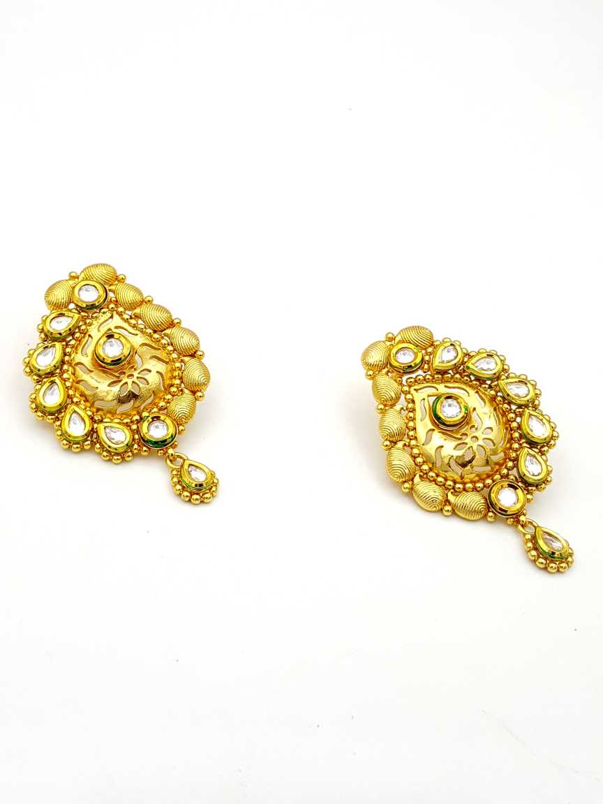 EARRING in VILANDI KUNDAN Style | Design - 17821