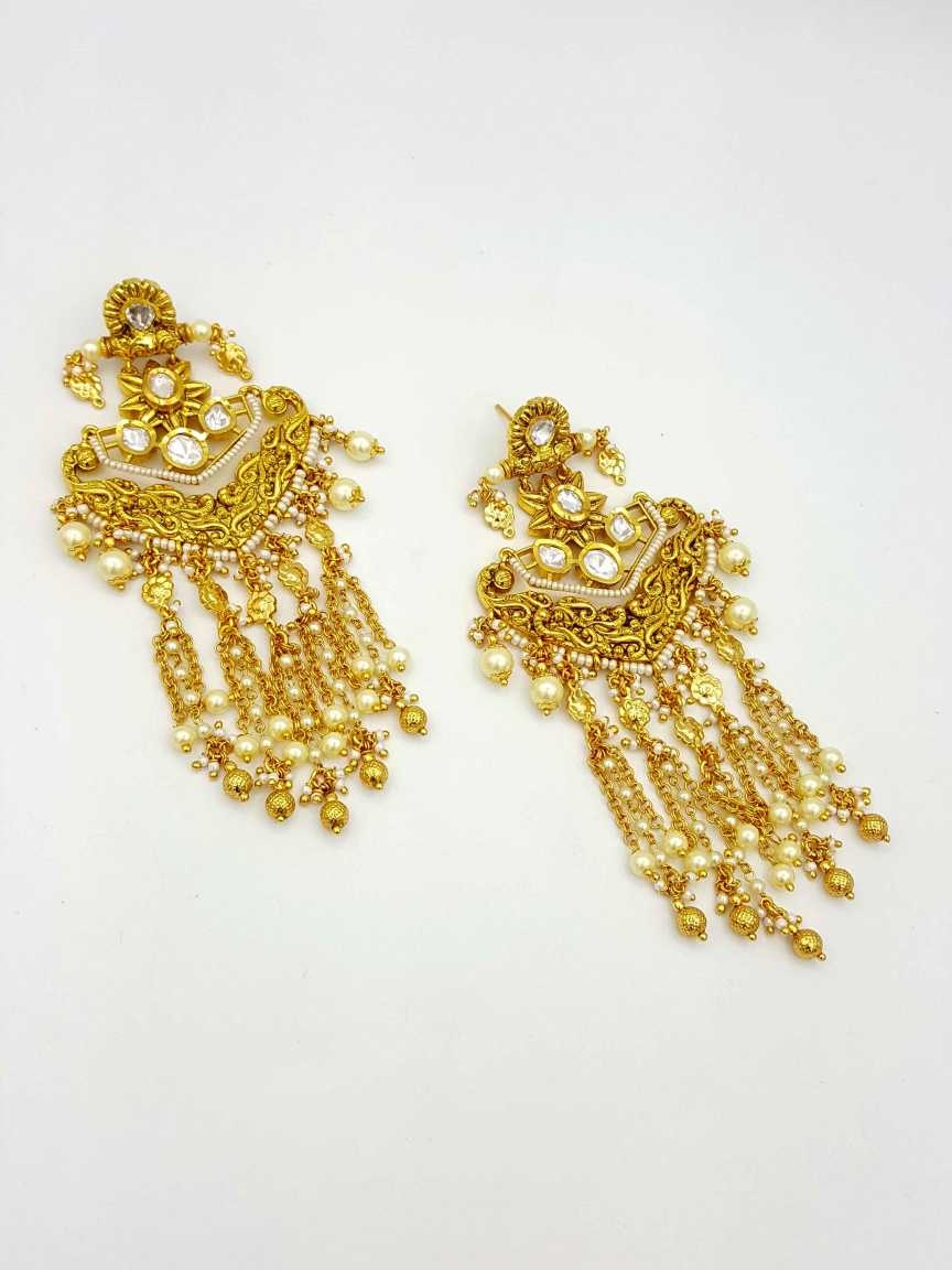 EARRING in VILANDI KUNDAN Style | Design - 18676
