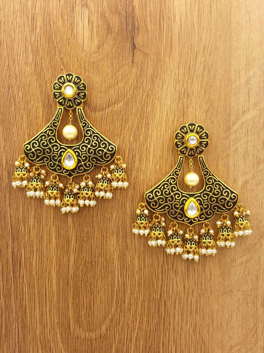 EARRING in VILANDI KUNDAN Style | Design - 18834